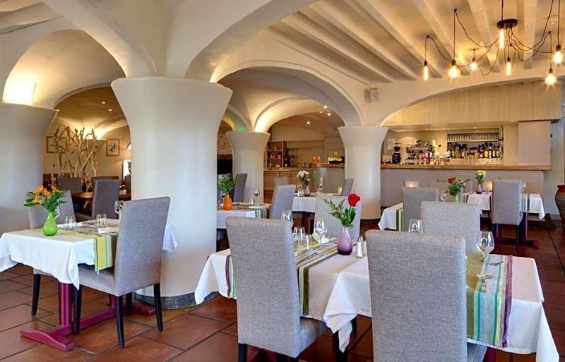 Le Domaine De Falgos Golf Spa image