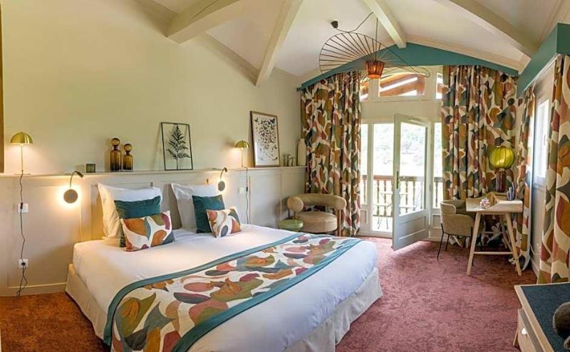 Le Domaine De Falgos Golf Spa image