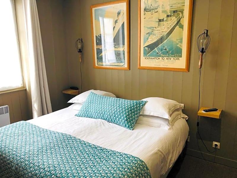 Hotel L Ocv An image