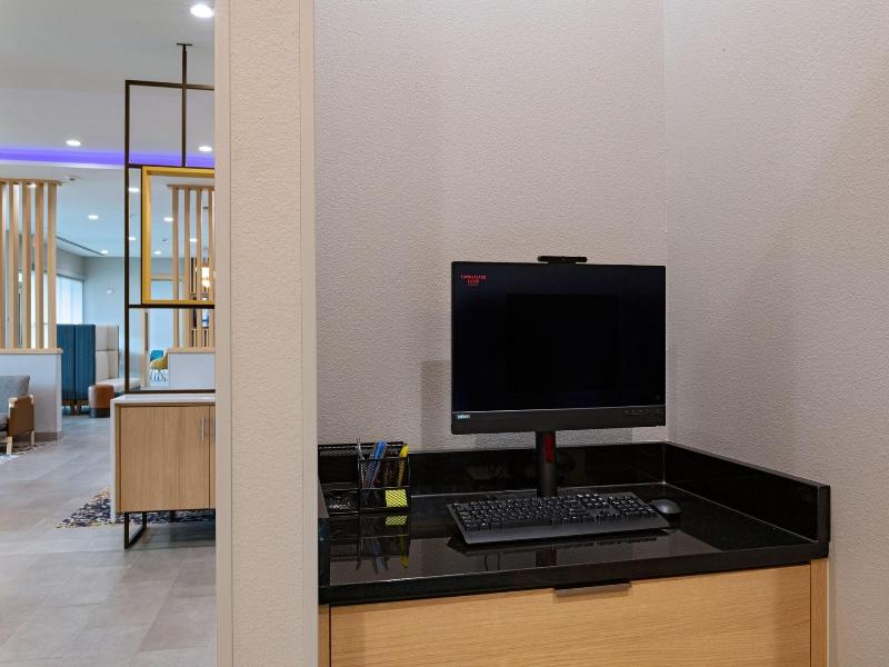 Towneplace Suites By Marriott Stafford Sugar Land image