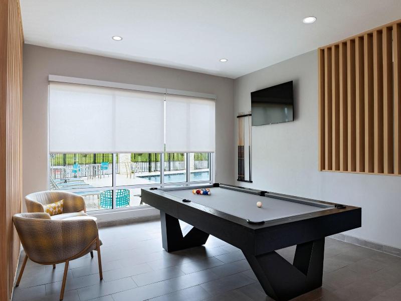 Towneplace Suites By Marriott Stafford Sugar Land image