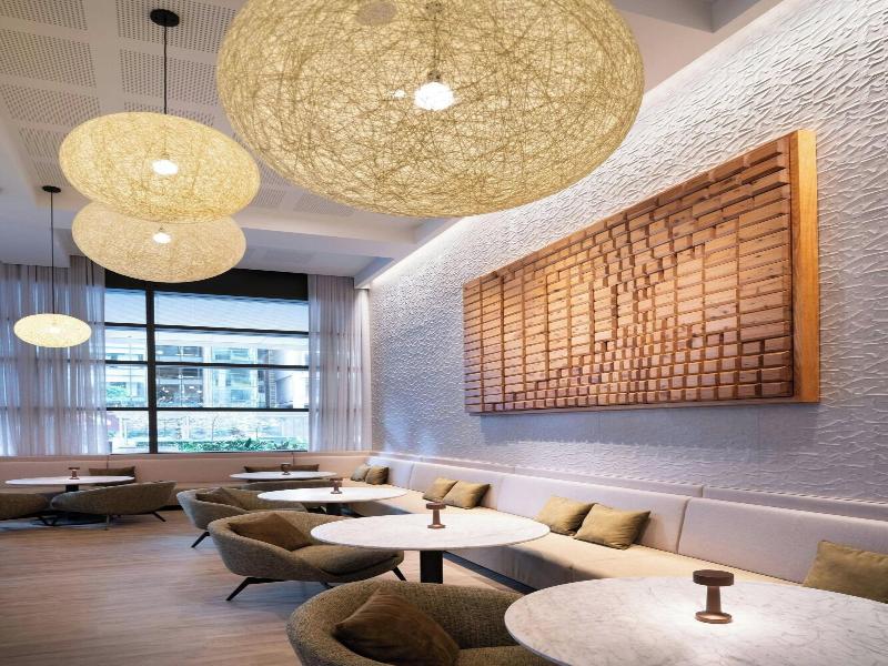 Adelaide Marriott Hotel image