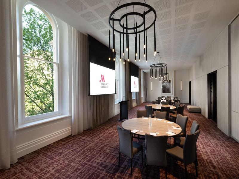 Adelaide Marriott Hotel image