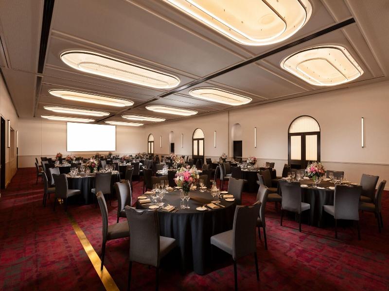 Adelaide Marriott Hotel image