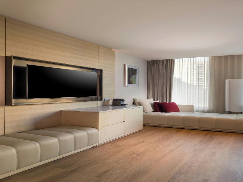 Adelaide Marriott Hotel image