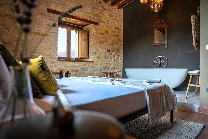 Borgo Castello Panicaglia image