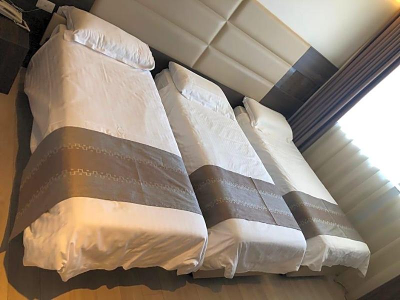 Hotelluxuryprato image