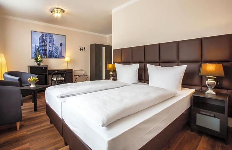 Hotel Royal Jvºlich image