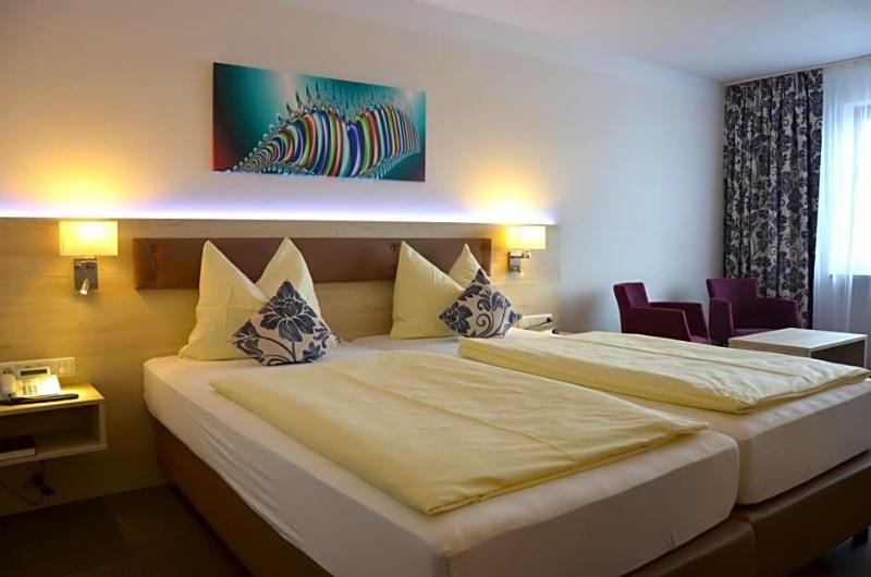 Thermenhotel Ströbinger Hof image