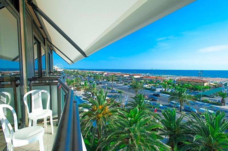 Hotel Caesar Residence & Spa image