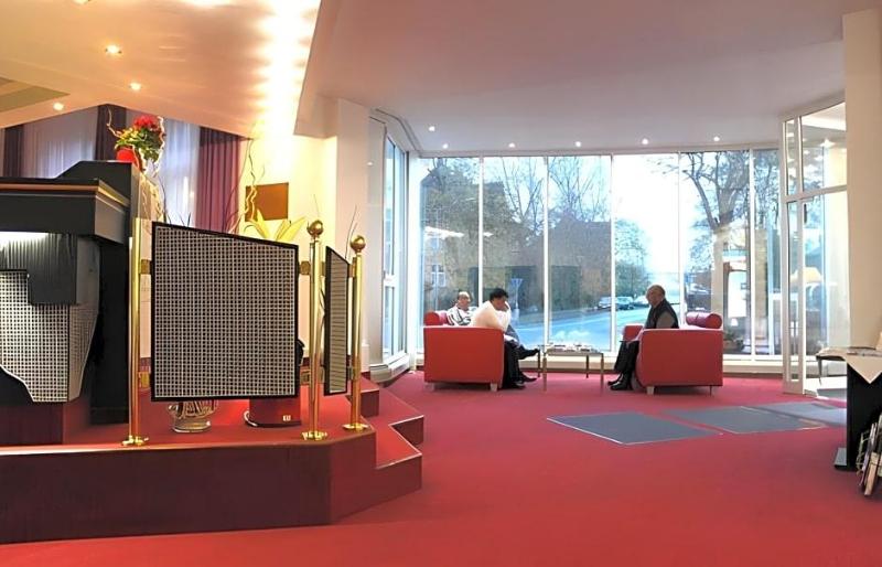Hotel Bitterfelder Hof Mongoo Gmbh image