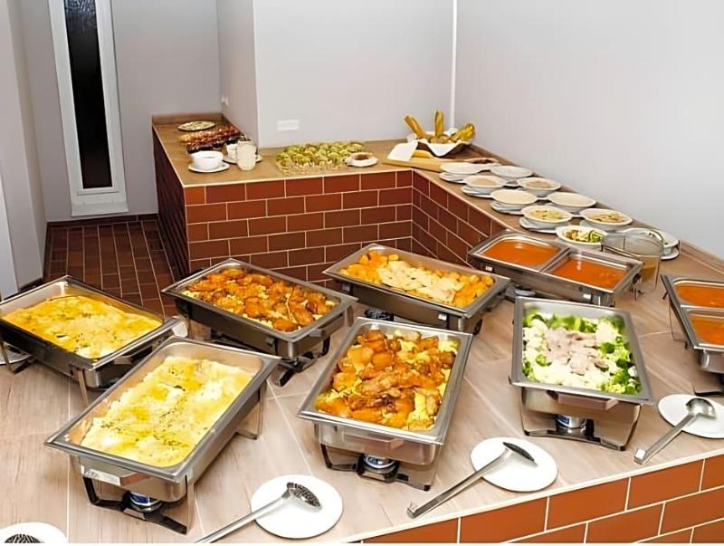 Hotel Bitterfelder Hof Mongoo Gmbh image