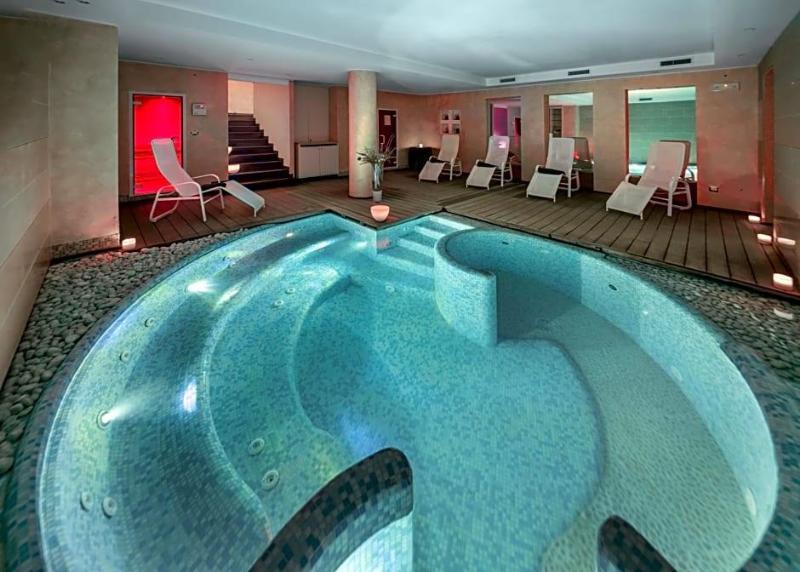 Park Hotel Olimpia image