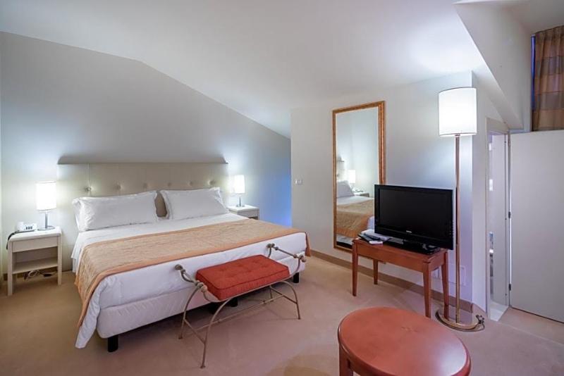 Park Hotel Olimpia image