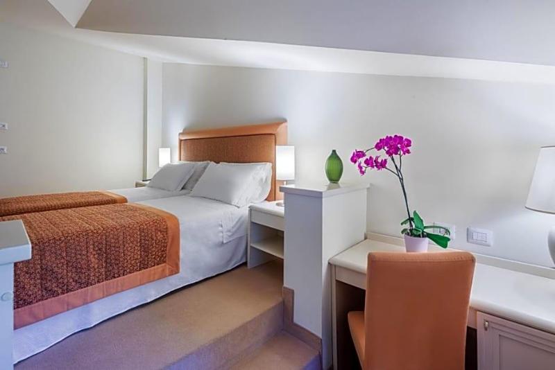 Park Hotel Olimpia image