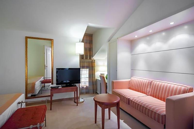 Park Hotel Olimpia image