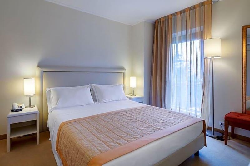 Park Hotel Olimpia image