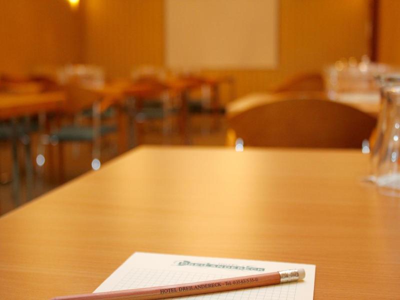 Ringhotel Dreilv Ndereck Zittau image