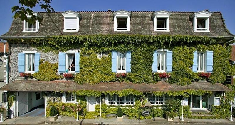 Hostellerie Saint Jacques image