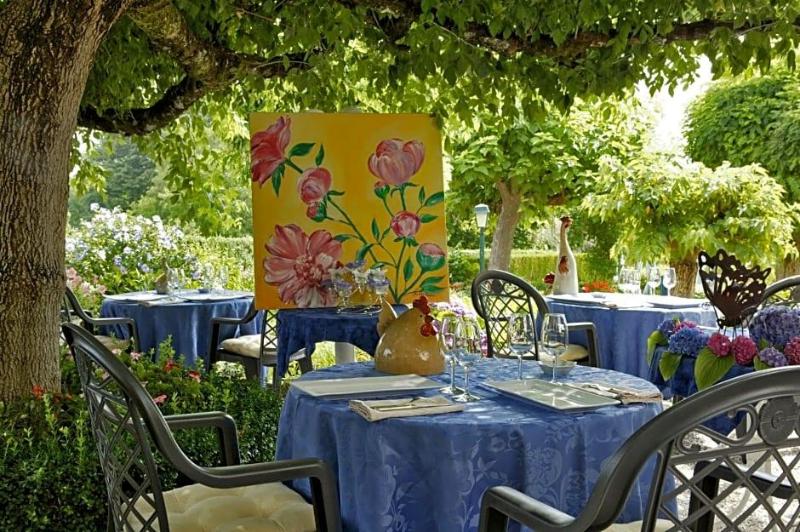 Hostellerie Saint Jacques image