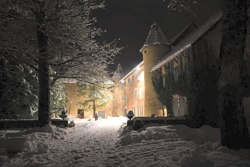 Ch¬øau De Passi¬øs image