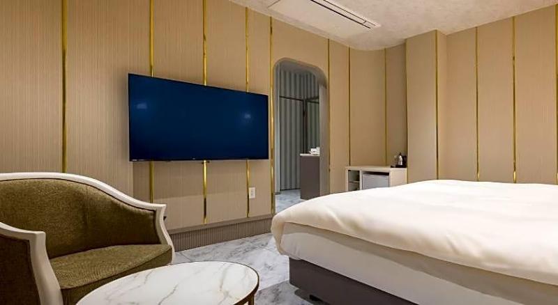 Hotel Noir Blanc image