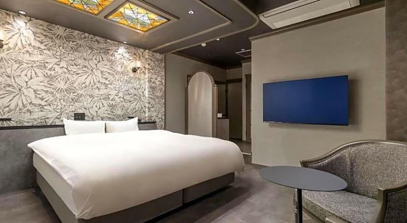 Hotel Noir Blanc image