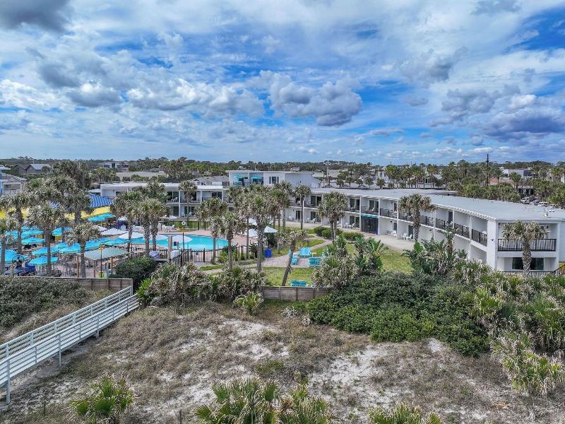 Seahorse Oceanfront Inn