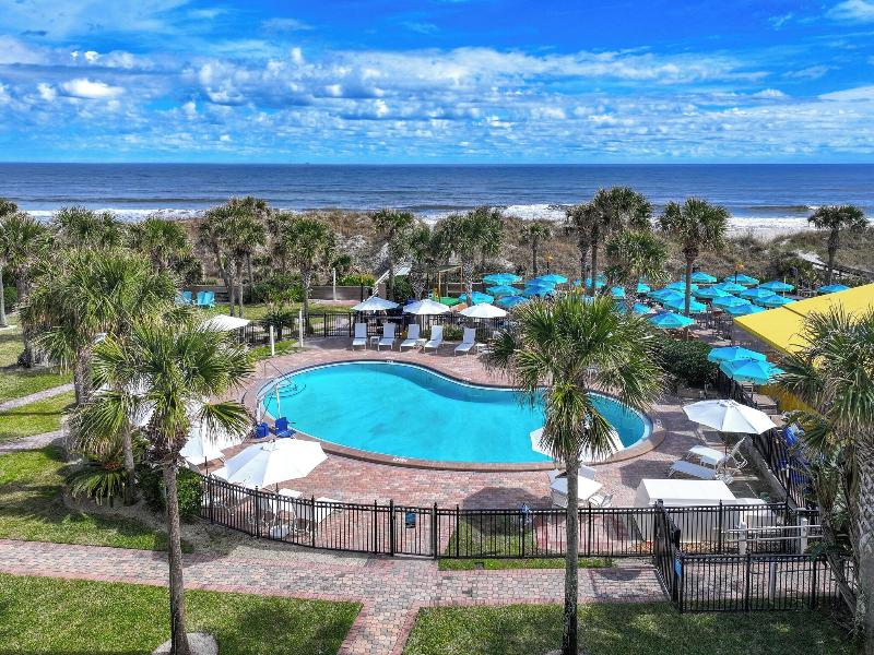 Seahorse Oceanfront Inn