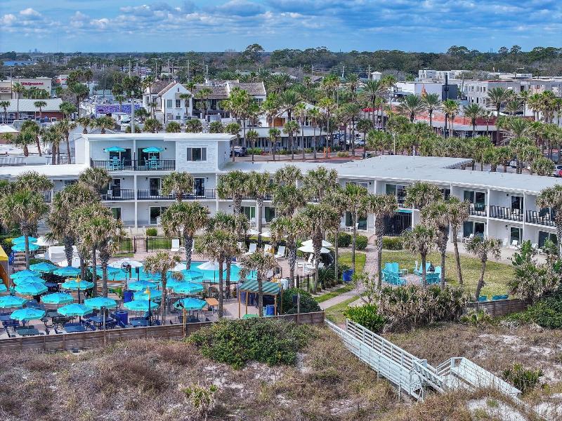Seahorse Oceanfront Inn