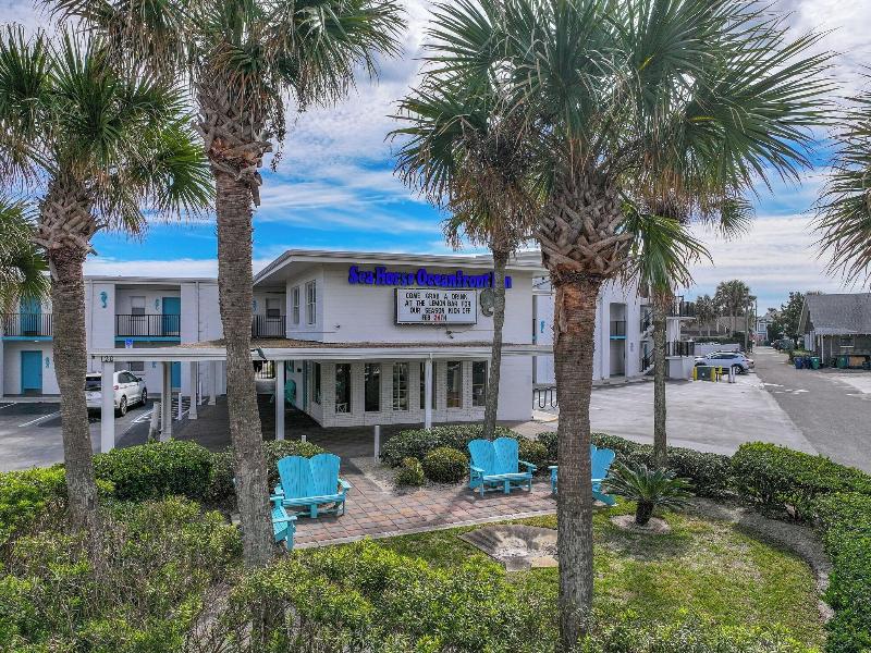 Seahorse Oceanfront Inn