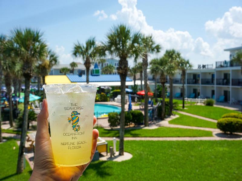 Seahorse Oceanfront Inn — photo 26