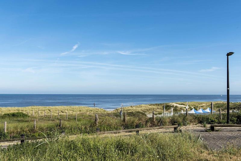 Hotel De Baak Seaside image