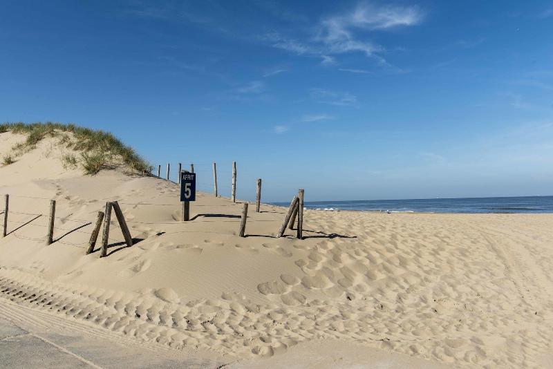 Hotel De Baak Seaside image