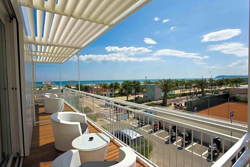 Hotel Roma image