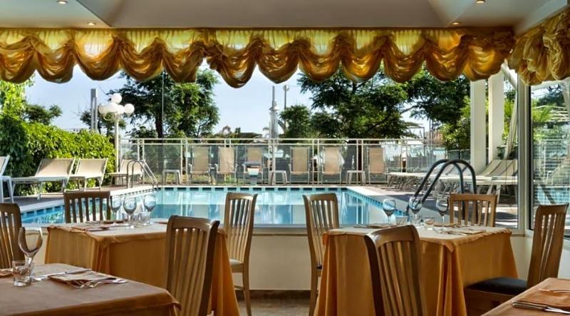 Hotel Roma image