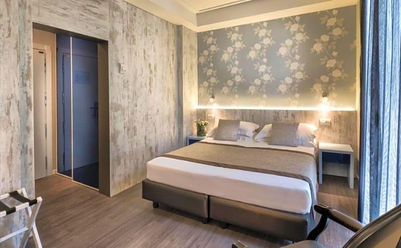 Hotel Roma image