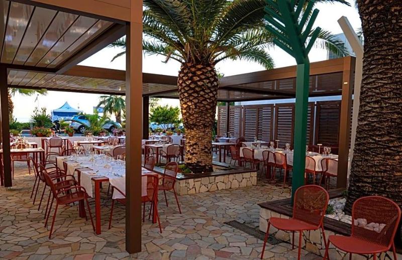 Hotel Garden image