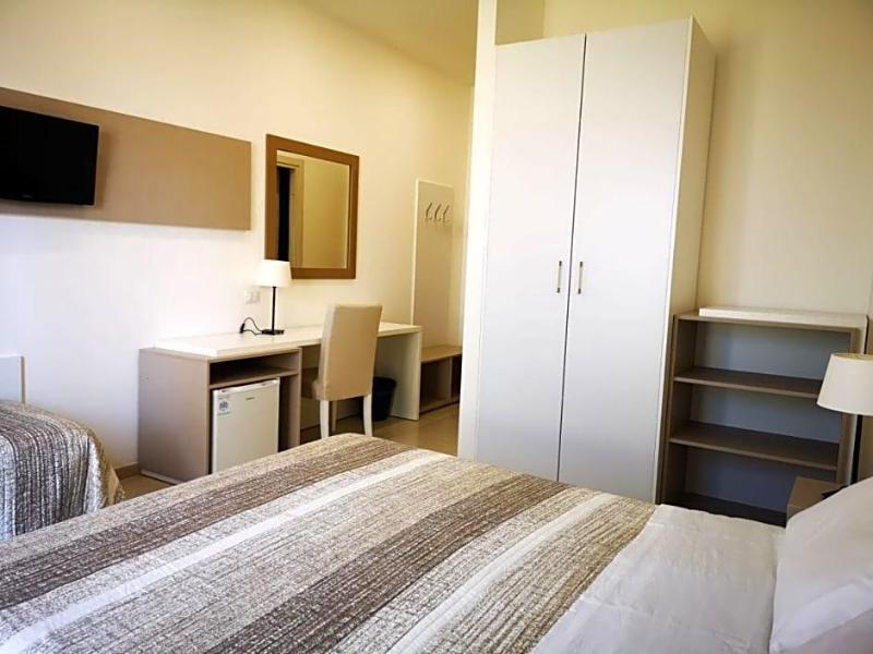 Hotel Jonio image