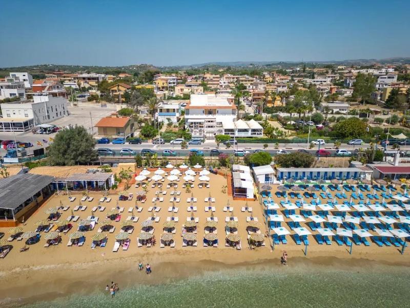 Hotel Jonio image