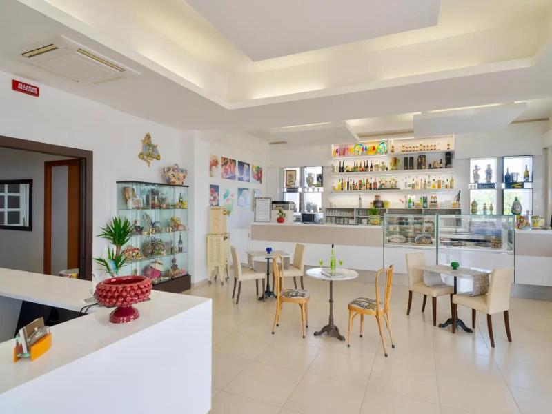 Hotel Jonio image