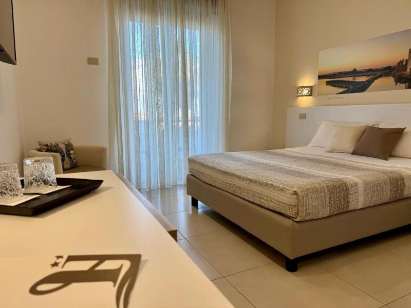 Hotel Jonio image