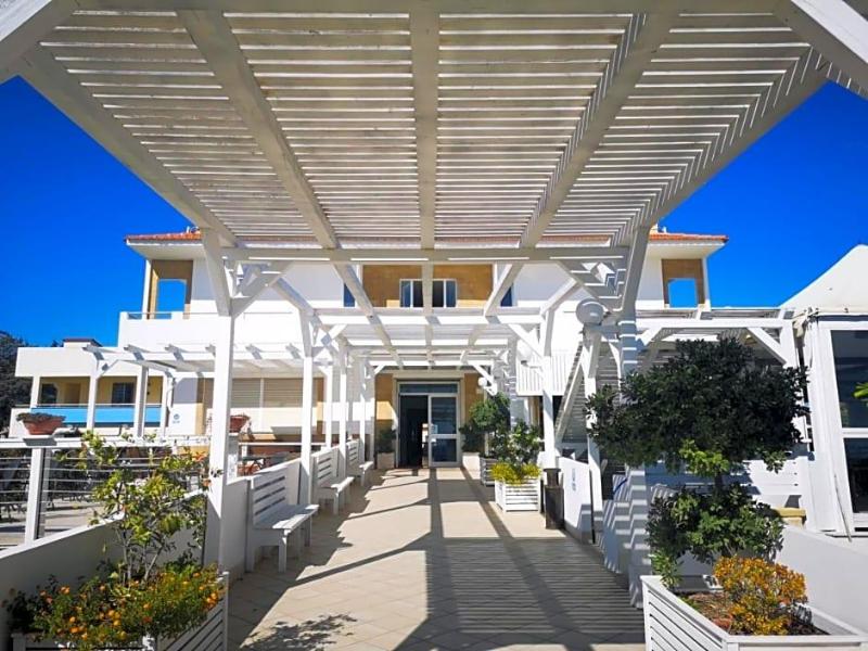 Hotel Jonio image