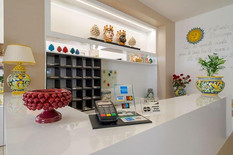 Hotel Jonio image