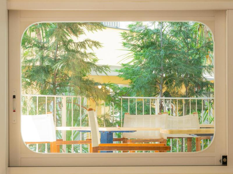Sirena Boutique Hotel image