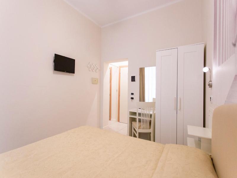 Sirena Boutique Hotel image