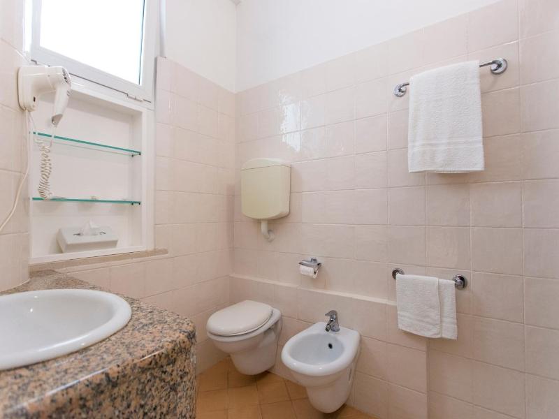 Sirena Boutique Hotel image