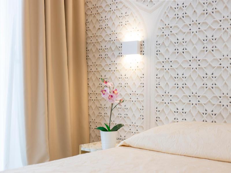 Sirena Boutique Hotel image