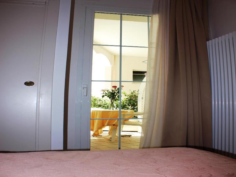 Sirena Boutique Hotel image