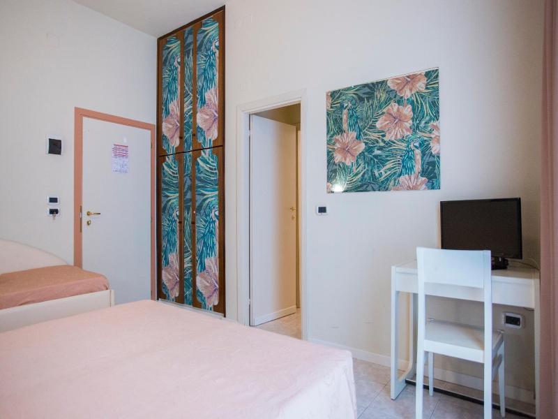 Sirena Boutique Hotel image